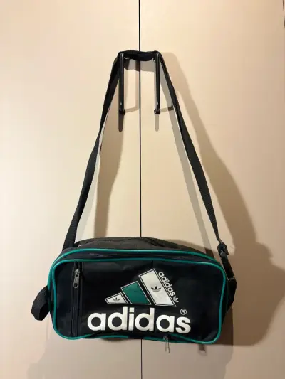 Bolso vintage deportivo Adidas - miniatura 1