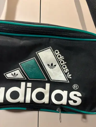Bolso vintage deportivo Adidas - miniatura 2