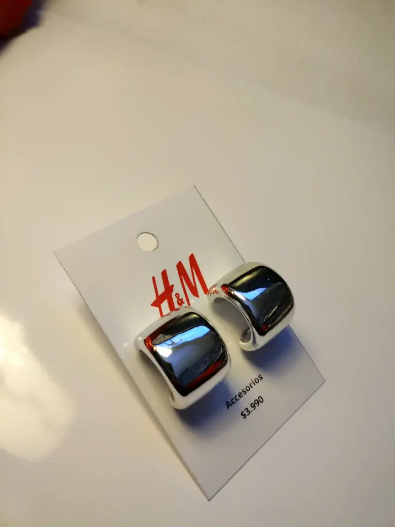 Aros de plata H&M elegantes - 3