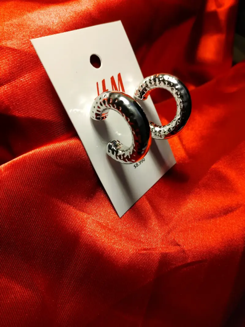 Aros de plata H&M elegantes - 5