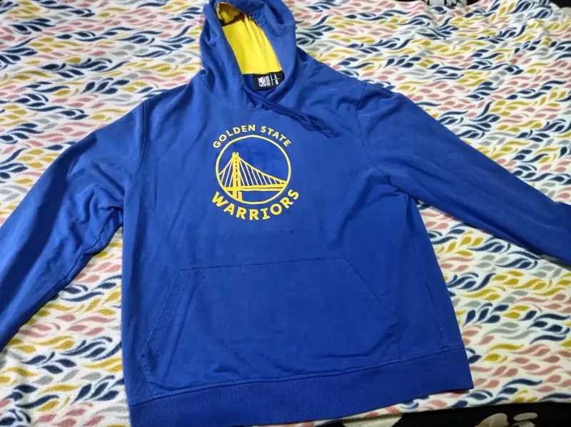 Polerón Golden State Warriors azul con capucha - 1