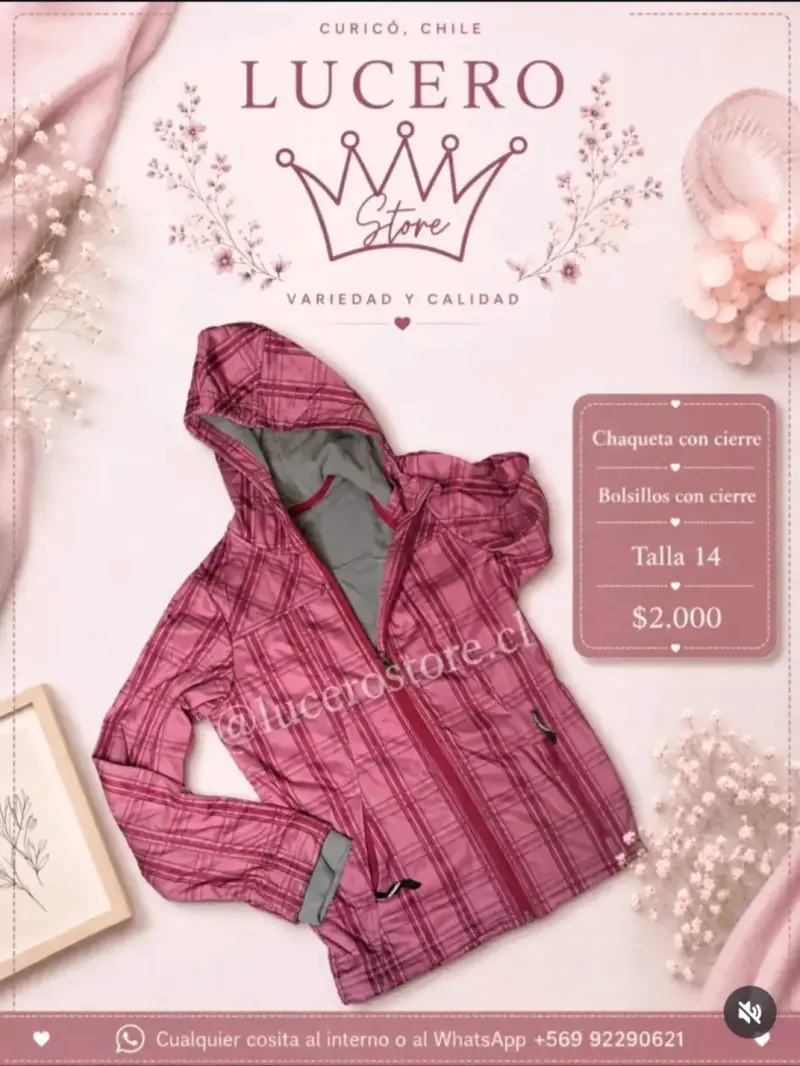 Chaqueta rosada con cierre y capucha