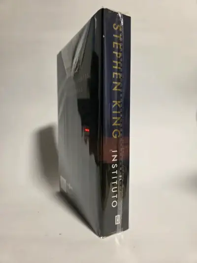 Libro 'El Instituto' de Stephen King - miniatura 3