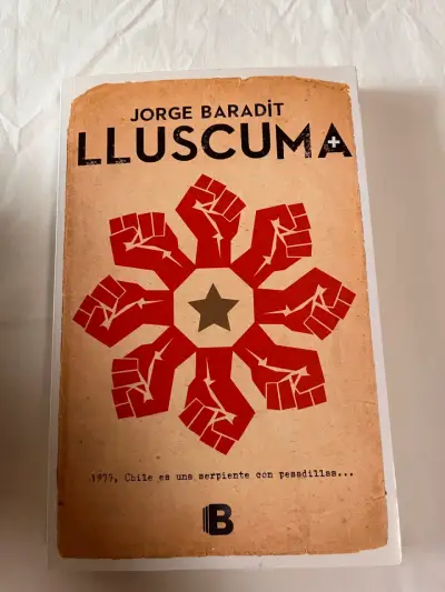 Libro 1era Ed. 'Lluscuma' de Jorge Baradit - miniatura 1