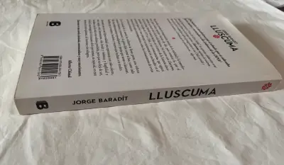Libro 1era Ed. 'Lluscuma' de Jorge Baradit - miniatura 5