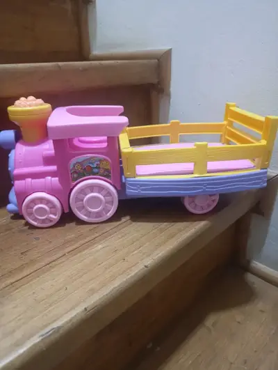 Camión de juguete tren multicolor para niños - miniatura 1