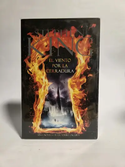 Libro 'El Viento por la Cerradura' de Stephen King - miniatura 1