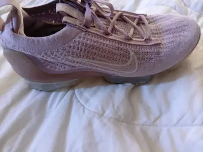 Zapatillas deportivas Nike rosadas - miniatura 1