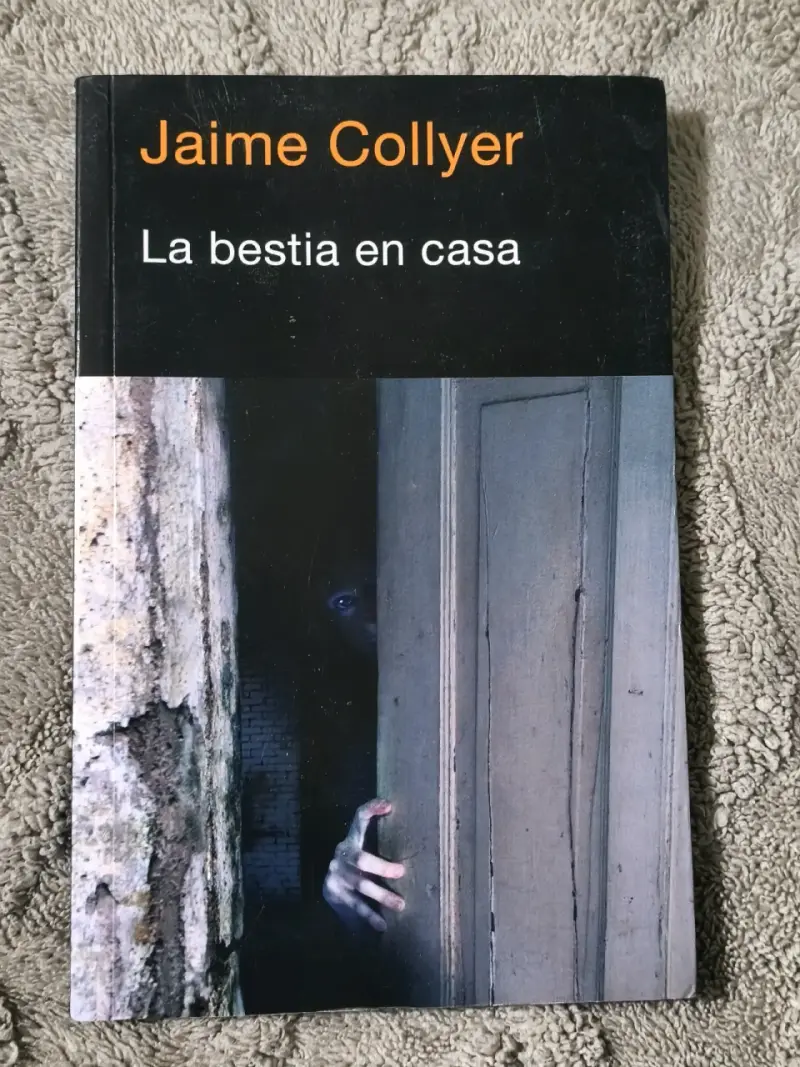 Libro 'La bestia en casa' - 1