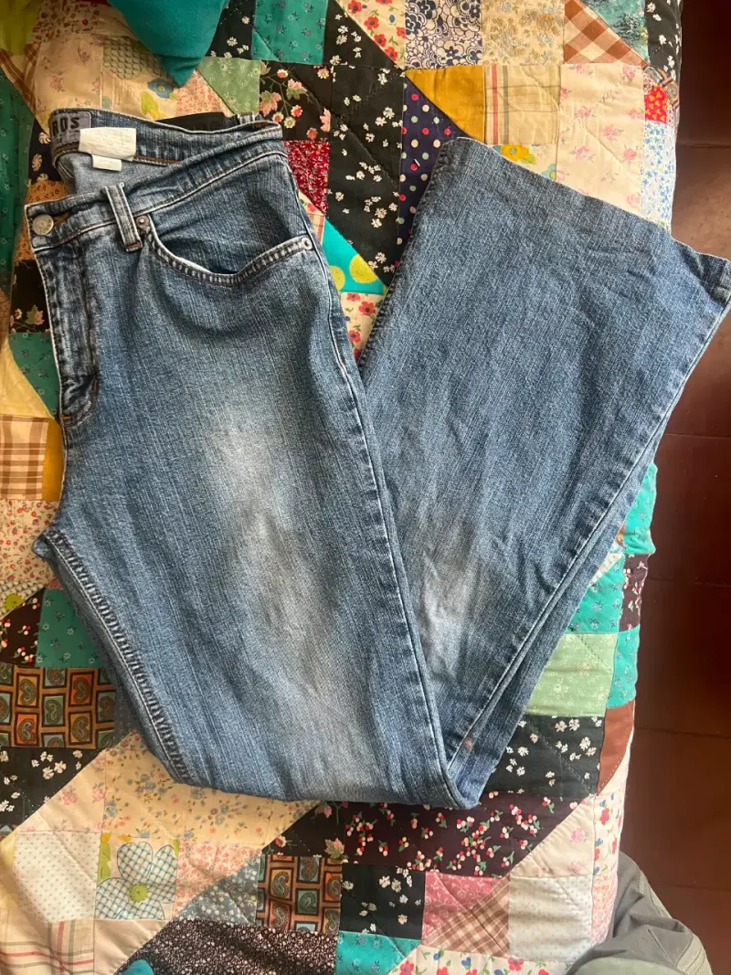 Jeans azul flare para mujer - 1