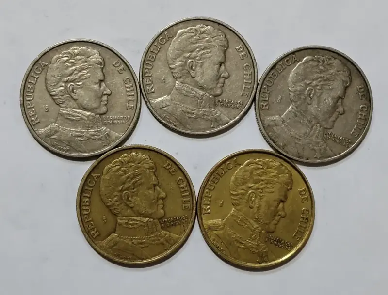 Colección de monedas antiguas de 1 peso chileno - 2