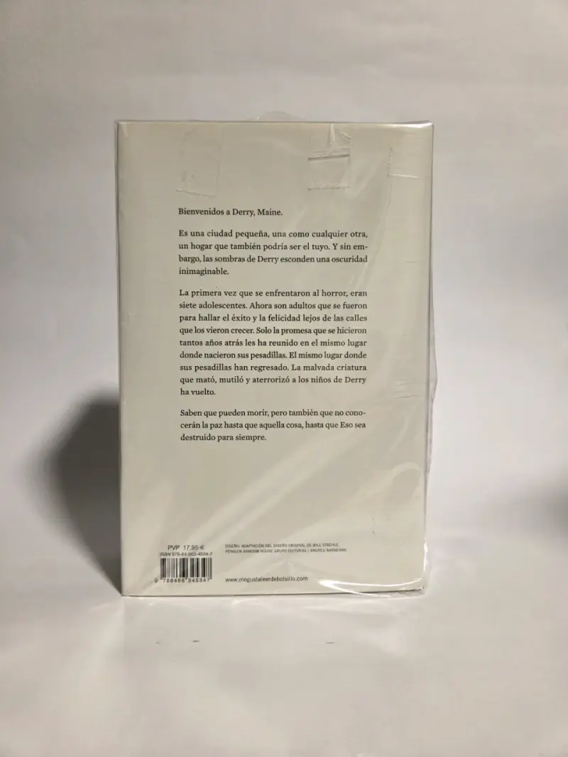 Libro 'It' de Stephen King en español - 4