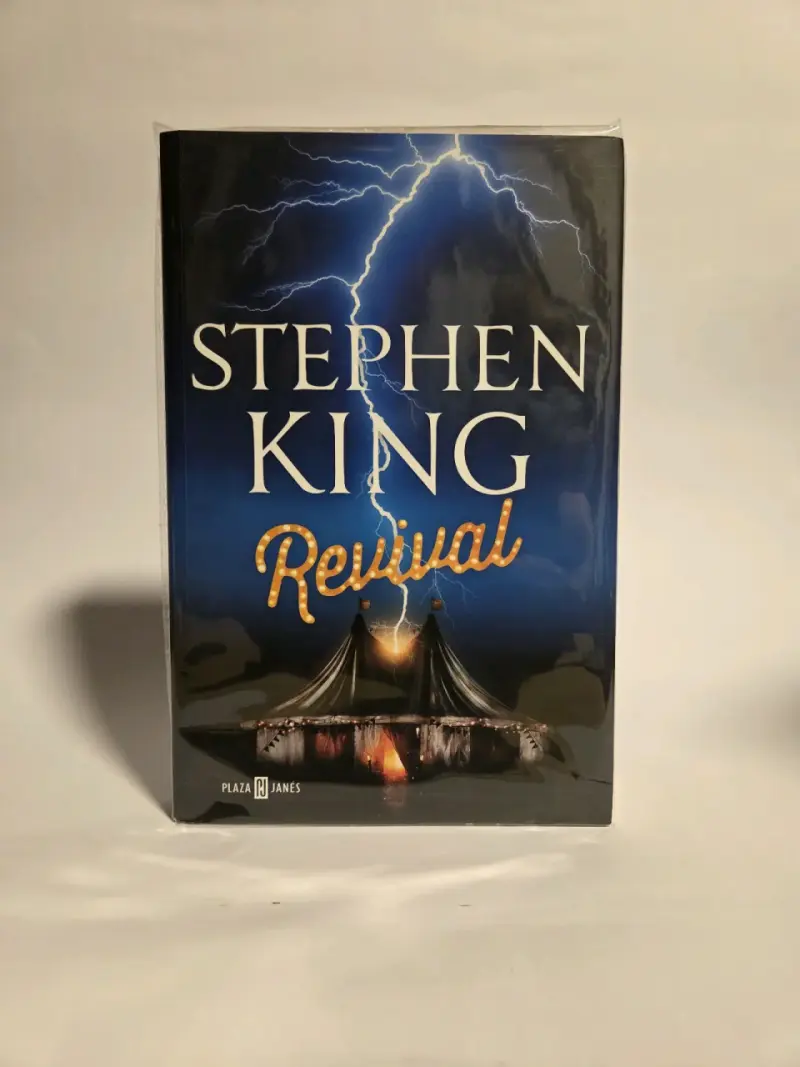 Libro 'Revival' de Stephen King - 1