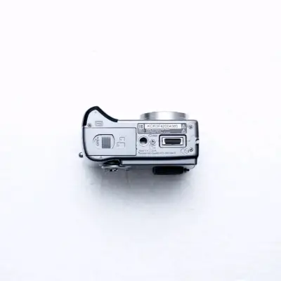 Cámara digital Kodak EasyShare DX7440 con accesorios - miniatura 5