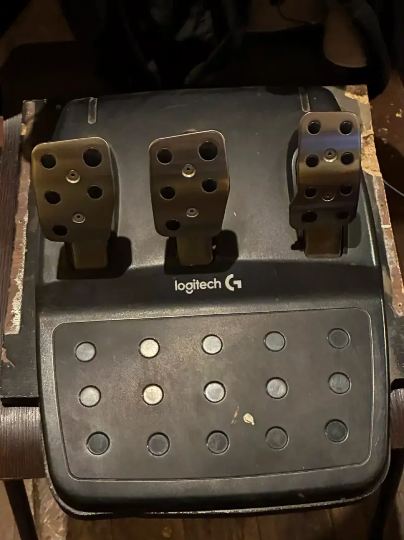 Palanca de cambios Logitech G para simuladores - 5