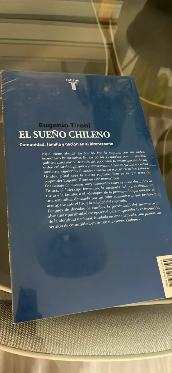Libro 'El Sueño Chileno' de Eugenio Tironi - 2