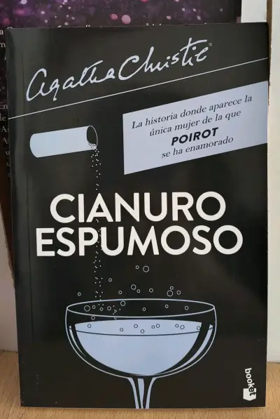 Cianuro Espumoso - Agatha Christie - miniatura 1