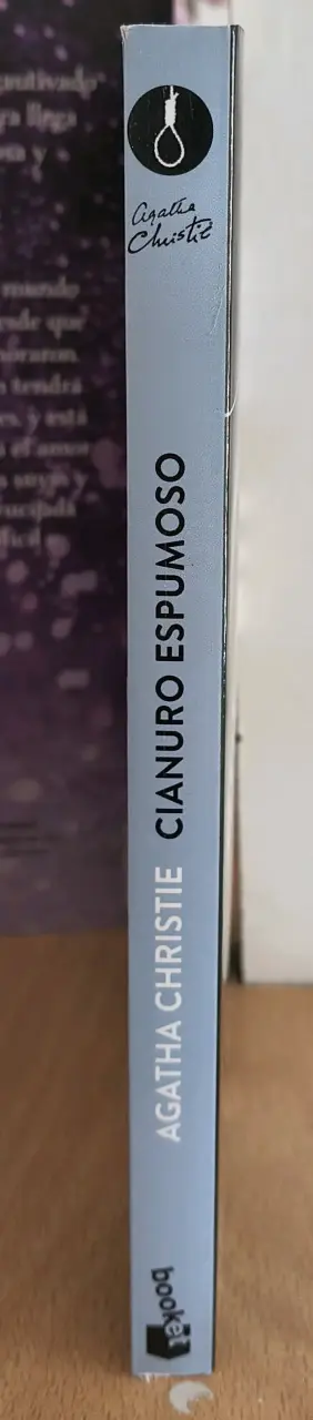 Cianuro Espumoso - Agatha Christie - 3