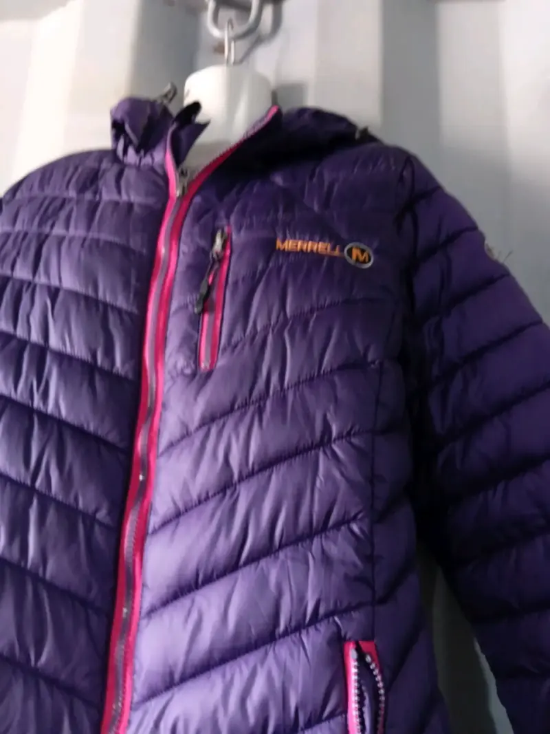 Chaqueta morada impermeable para mujer - 3