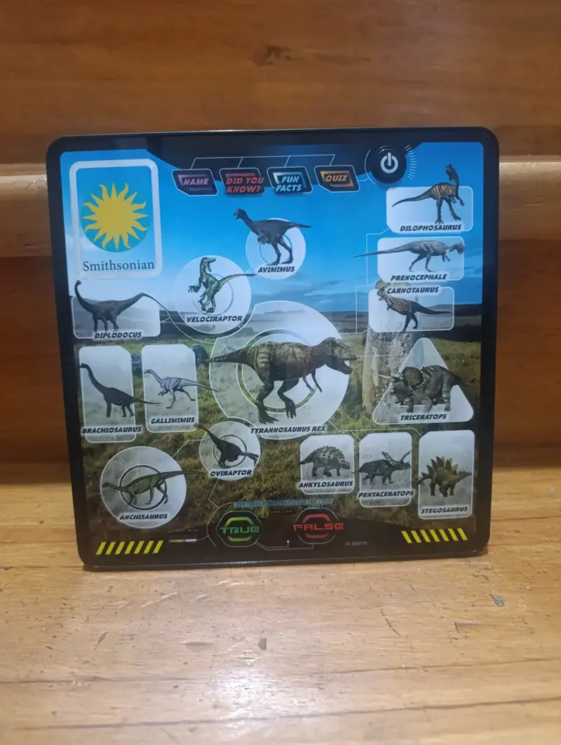 Juego educativo Smithsonian de dinosaurios - 1