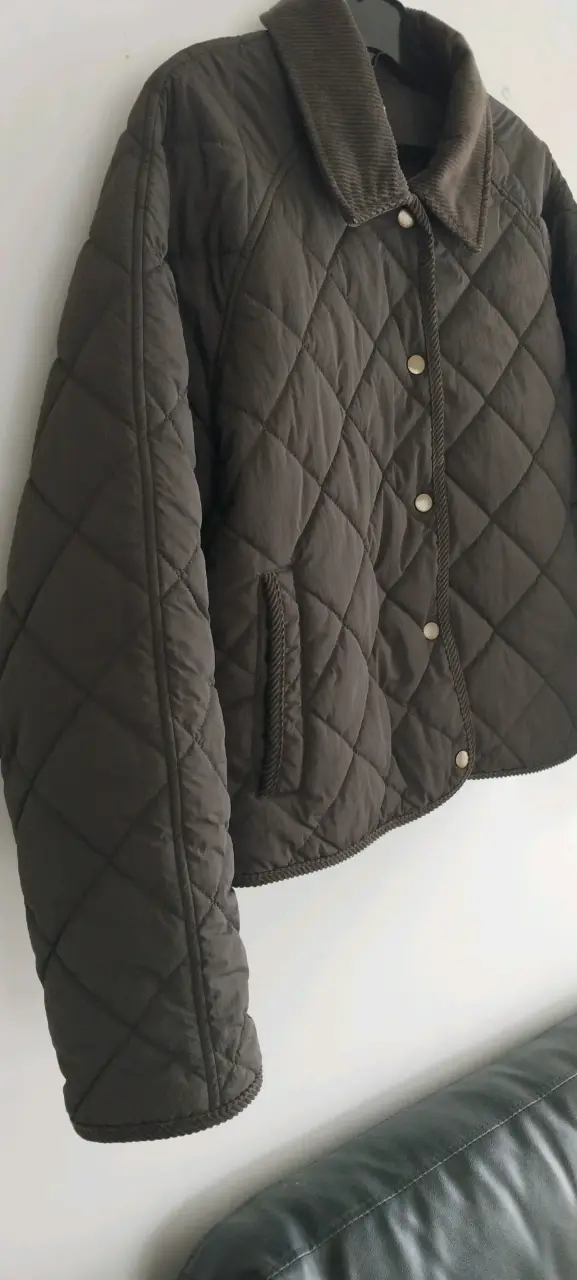Chaqueta acolchada marrón para mujer - 3