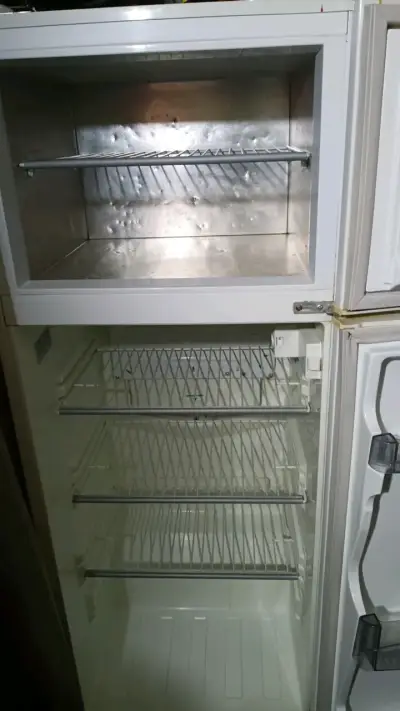 Refrigerador Sindelen Eurofrost 4400 usado - miniatura 2