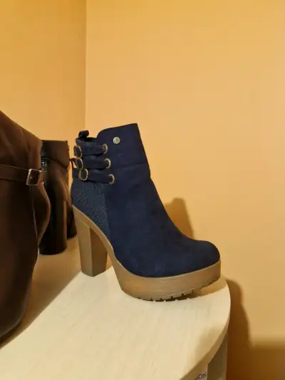 Botines de tacón alto azul marino - miniatura 2