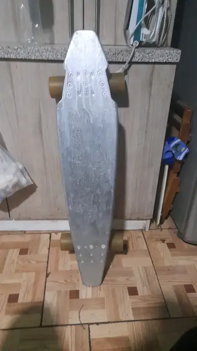 Longboard de aluminio con ruedas grandes - miniatura 2