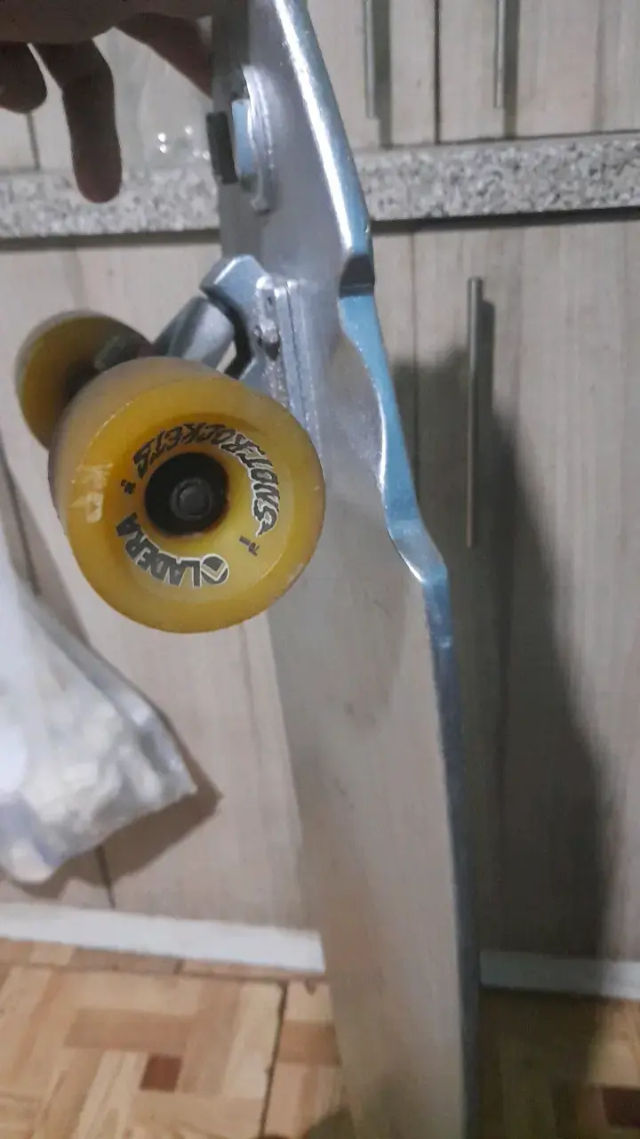 Longboard de aluminio con ruedas grandes - 4