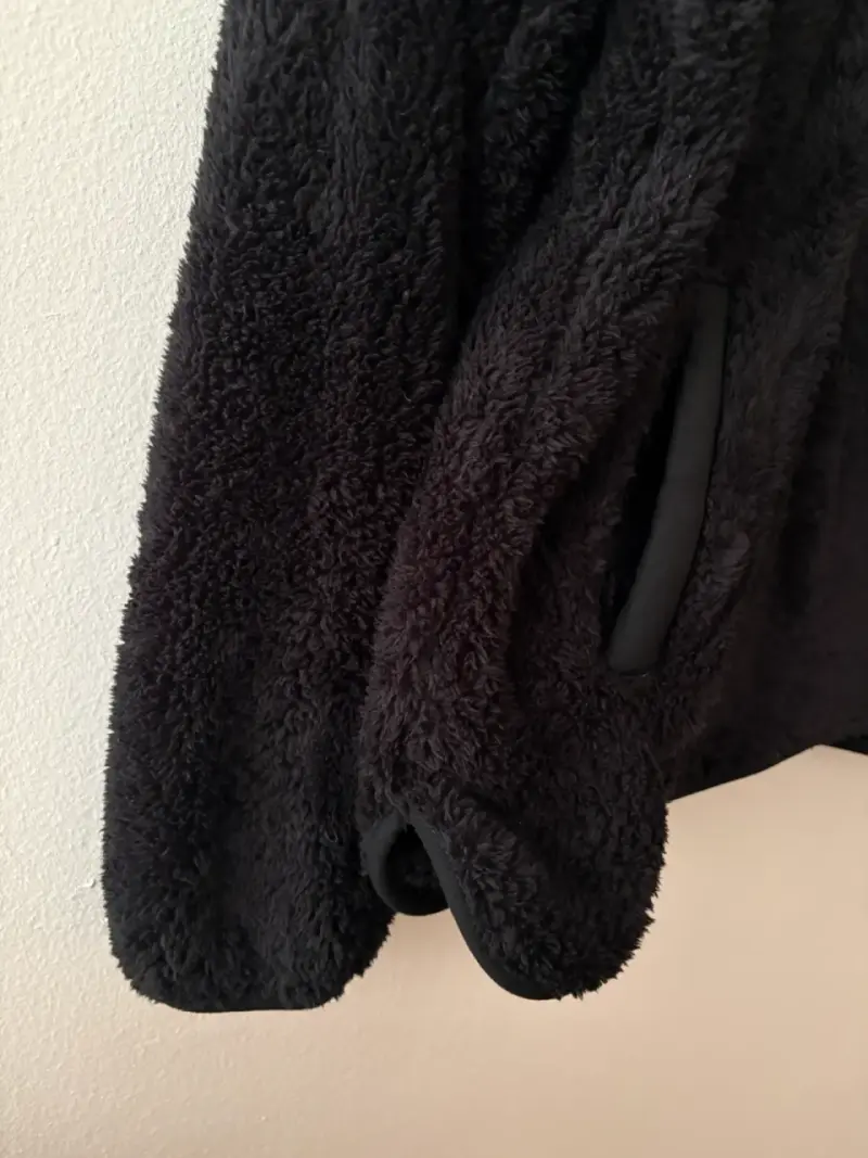 Polar negro con cierre medio para invierno - 3