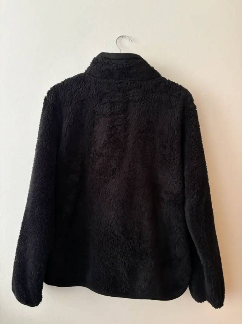 Polar negro con cierre medio para invierno - 5