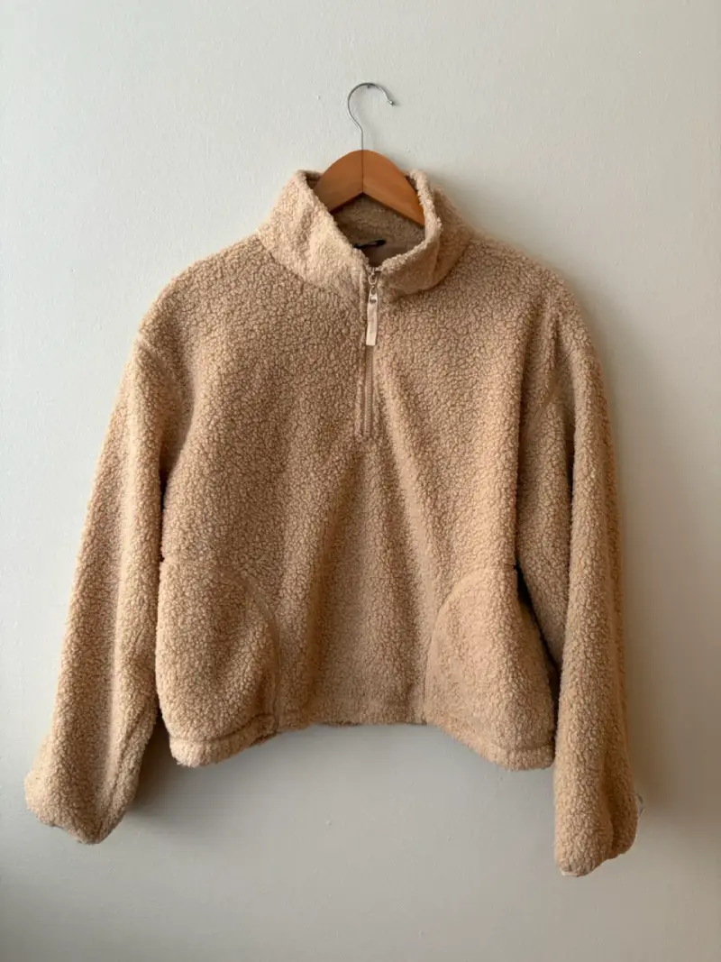 Polar beige con cierre medio - 1
