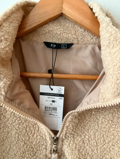 Polar beige con cierre medio - miniatura 2