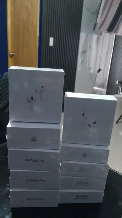 AirPods Pro con estuche MagSafe nuevos - miniatura 2