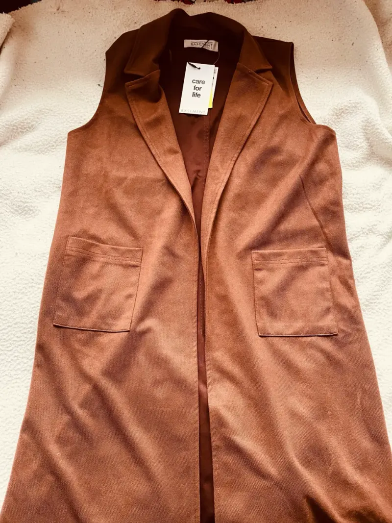 Chaleco sin mangas marrón Basement - 2
