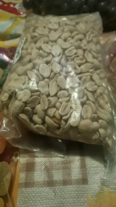 Variedad de confites y dulces surtidos - miniatura 11