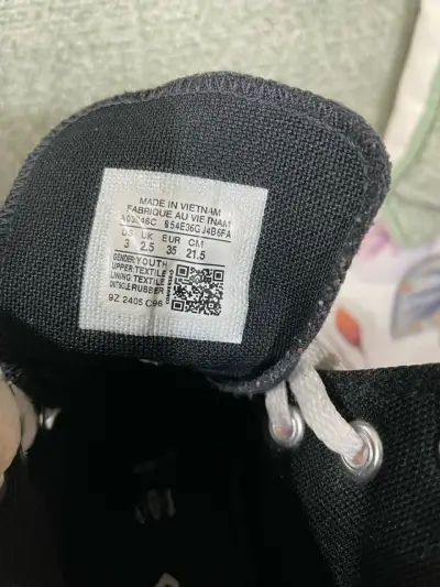 Lote 3 de  pares  de zapatos niña - miniatura 4