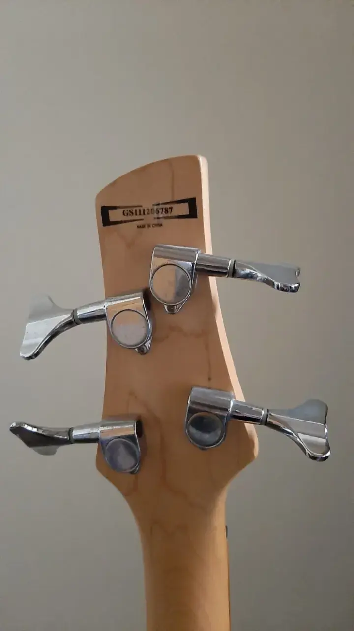 Bajo eléctrico Ibanez Gio Soundgear 4 cuerdas - 3
