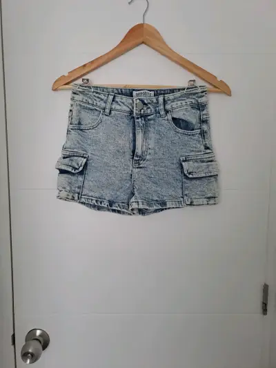 Short de mezclilla Opposite sin uso - miniatura 1