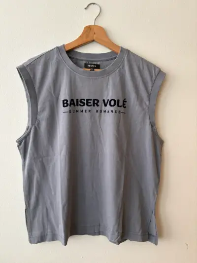 Polera sin mangas gris Foster nueva - miniatura 1
