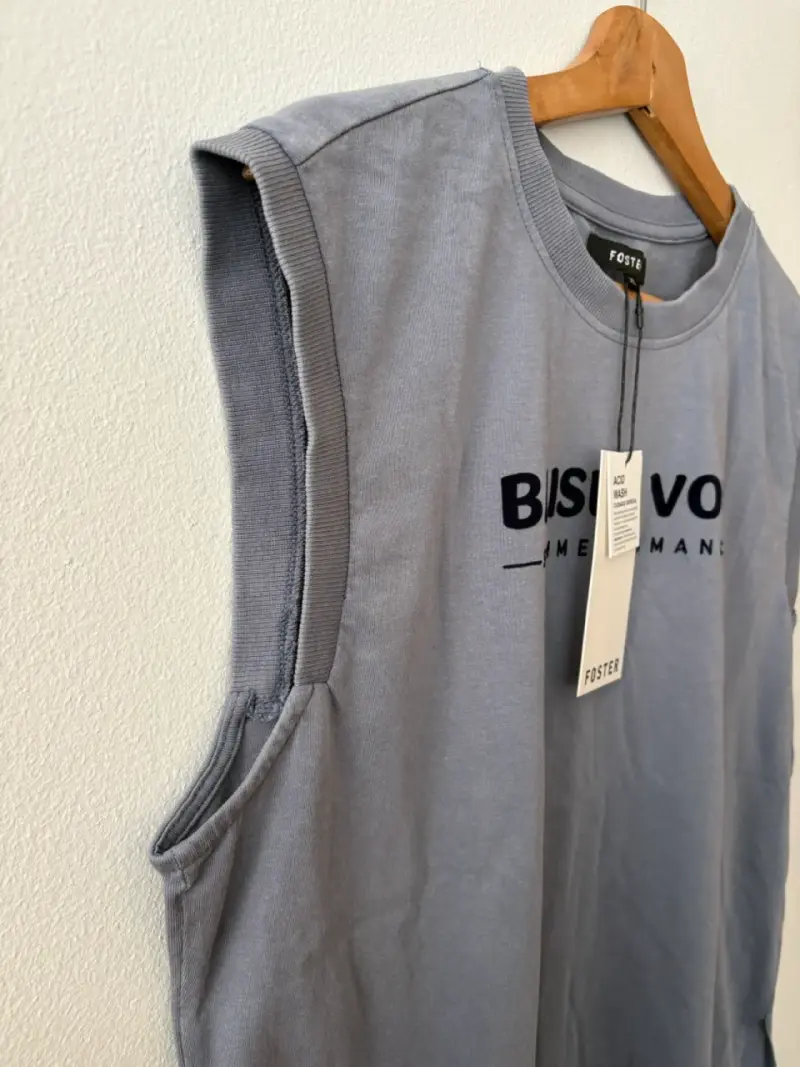 Polera sin mangas gris Foster nueva - 4