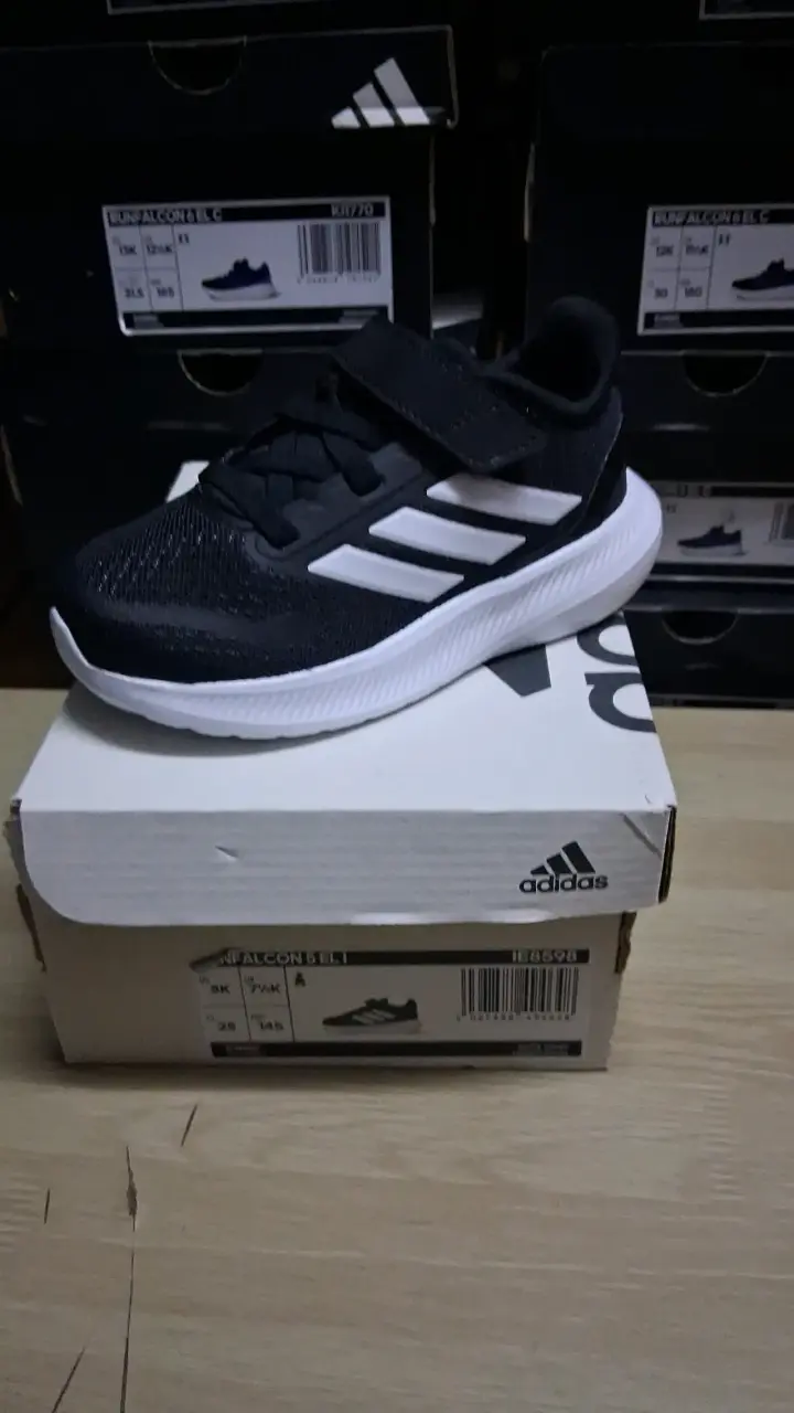 Zapatillas deportivas Adidas Runfalcon negras