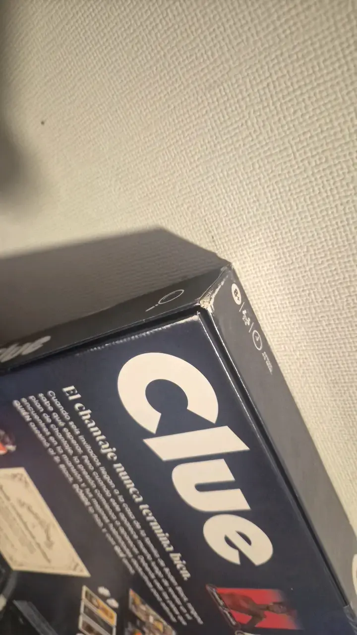 Juego de mesa Clue clásico de misterio - 3
