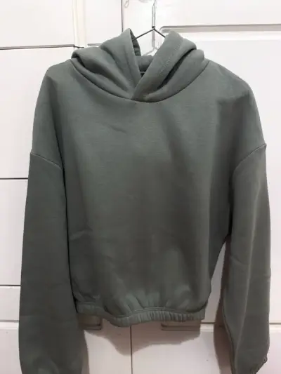 Polerón Cropped Zara Mujer Verde Oliva Talla S - miniatura 2