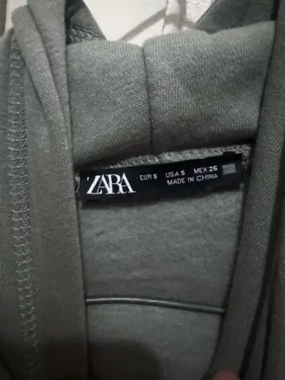 Polerón Cropped Zara Mujer Verde Oliva Talla S - miniatura 3