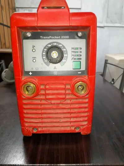 Soldadora TransPocket 2500 portátil roja - miniatura 1