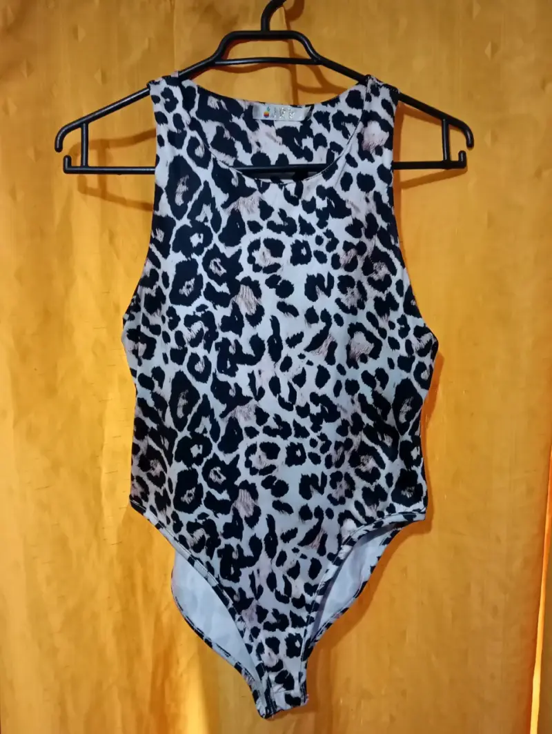 Body de leopardo sin mangas