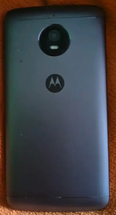 Smartphone Motorola e4 plus - miniatura 1