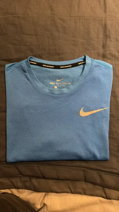 Polera deportiva Nike Running azul - miniatura 1