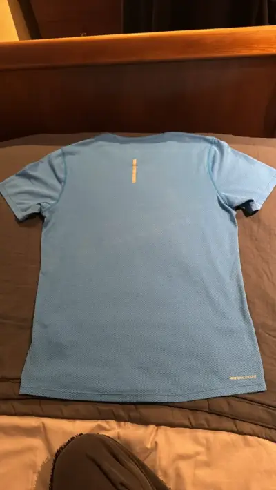 Polera deportiva Nike Running azul - miniatura 3